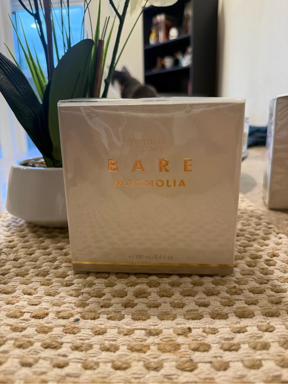 Victoria's Secret Bare Magnolia Perfume Box - White & Gold
